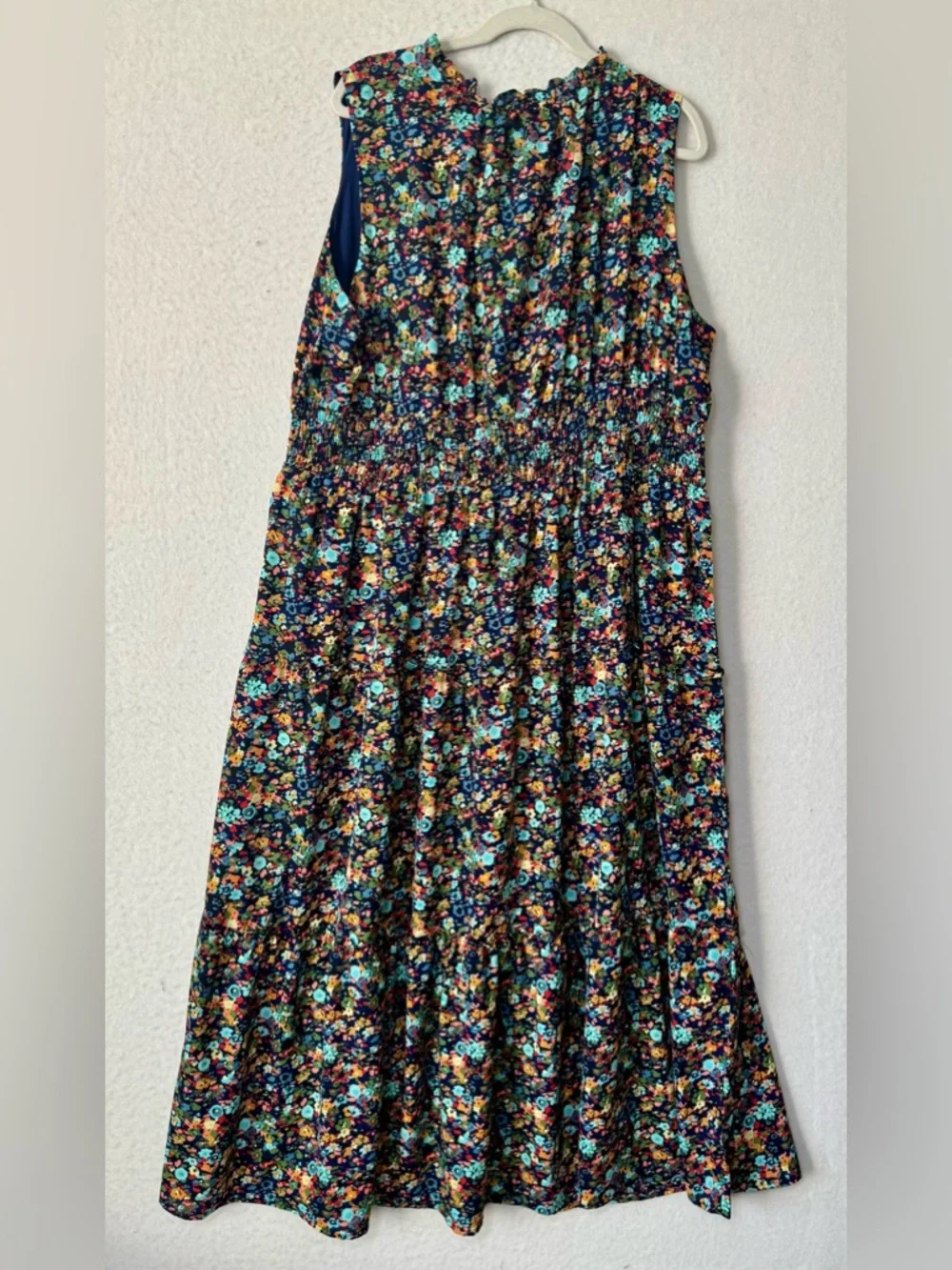 Skies are blue curvy 3x floral tiered maxi dress smocked sleeveless boho NWT - Picture 7 of 7